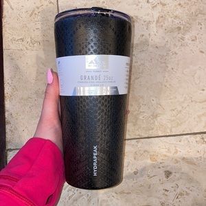 Hydrapeak runway snakeskin 25 oz stainless steel insulated tumbler